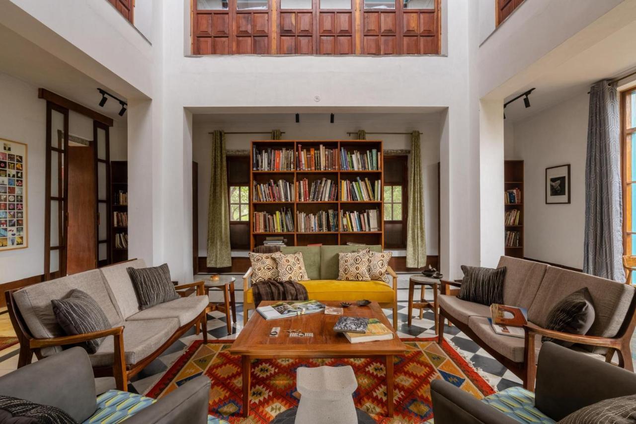 Lohonostays Library Sadhrana Bagh Ґурґаон Екстер'єр фото